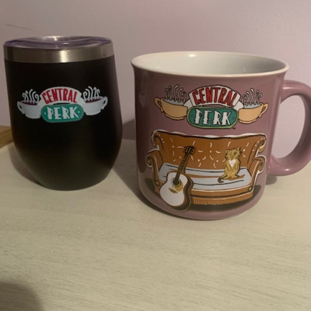 Central Perk/Friends Merch/Drinkware! - Picture 5 of 5